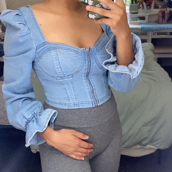 denim blvd Tops - Denim Blvd Los Angeles medium size top in good condition